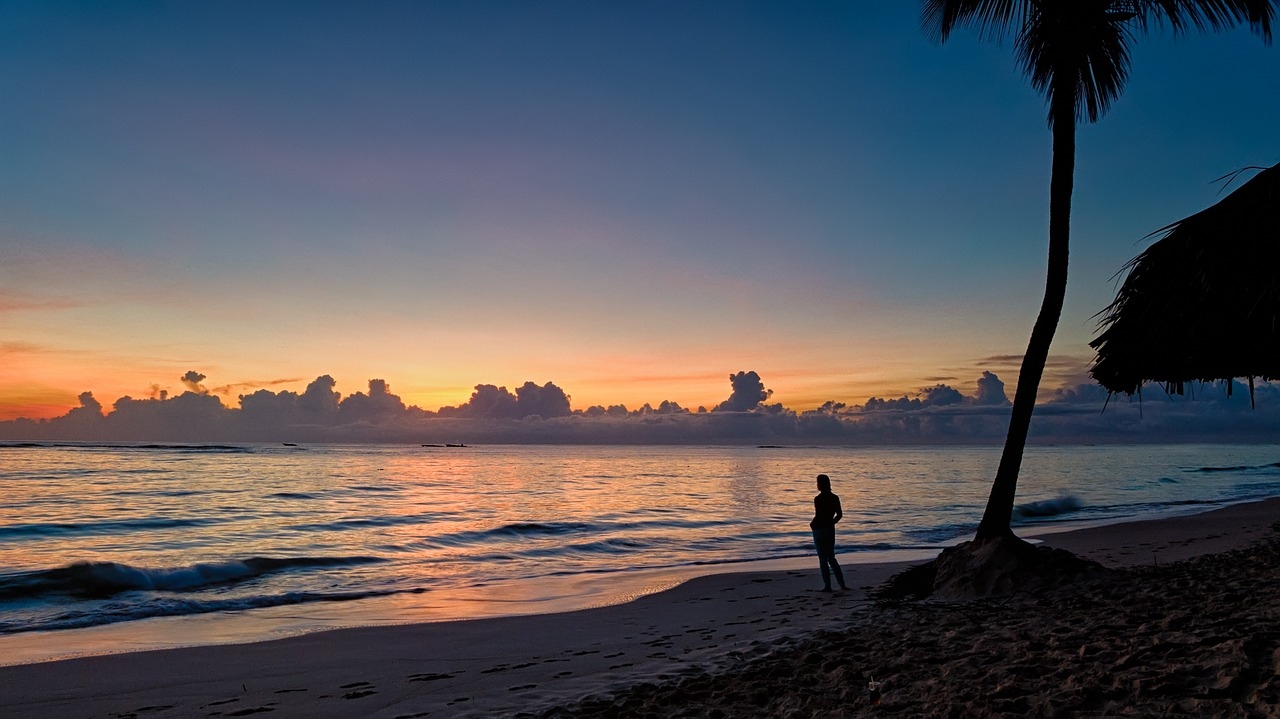 https://viajescanals.com/viajes/assets/upload/d2312.jpg