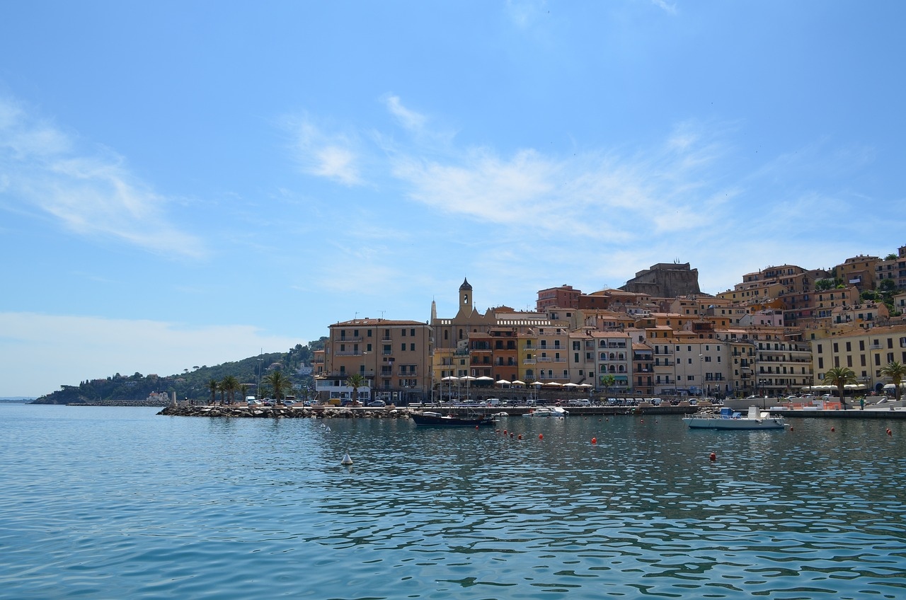 https://viajescanals.com/viajes/assets/upload/d5692.jpg